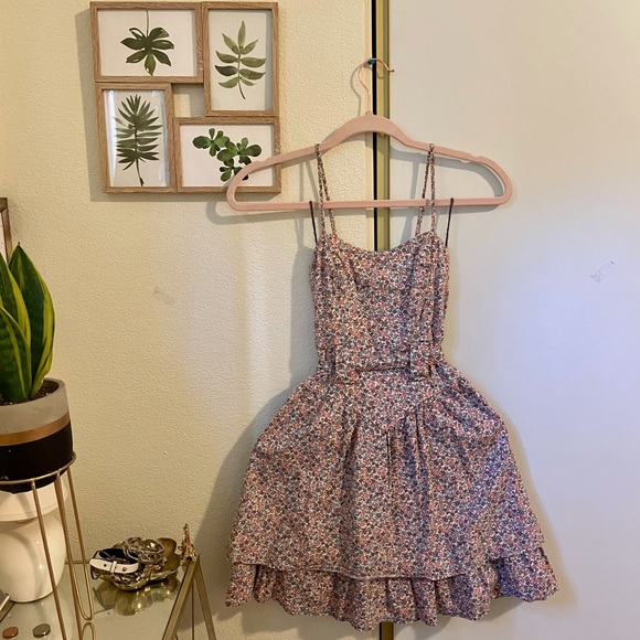 Mossimo Supply Co. Dresses & Skirts - Flowy Floral Mini Dress
